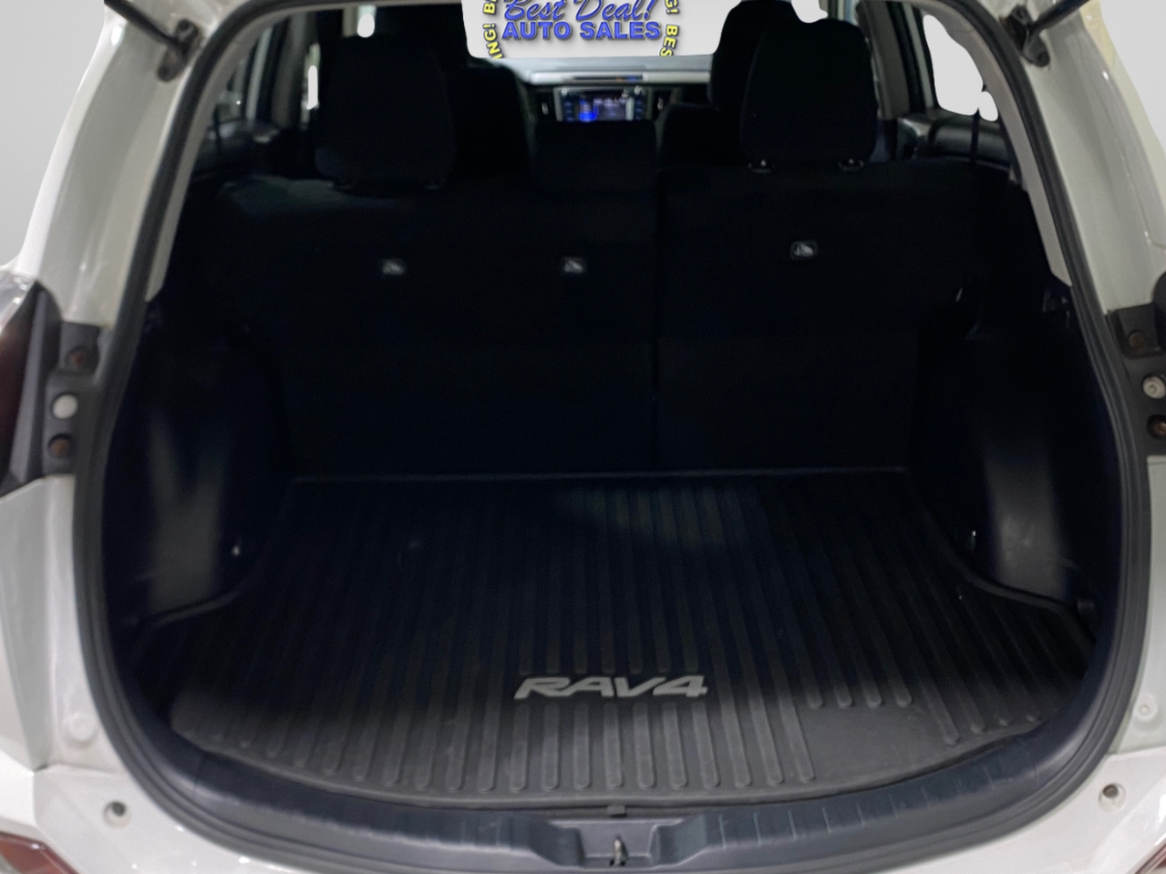 Toyota RAV4 XLE AWD 2017