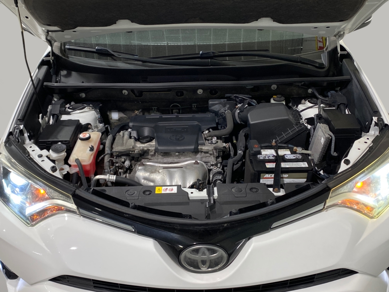 Toyota RAV4 XLE AWD 2017