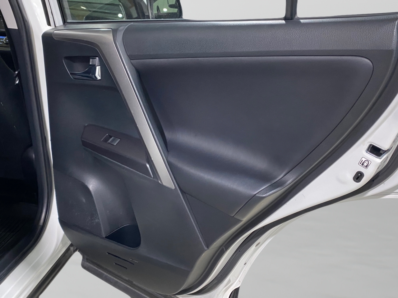 Toyota RAV4 XLE AWD 2017