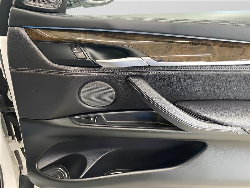 BMW X6 xDrive50i 2019