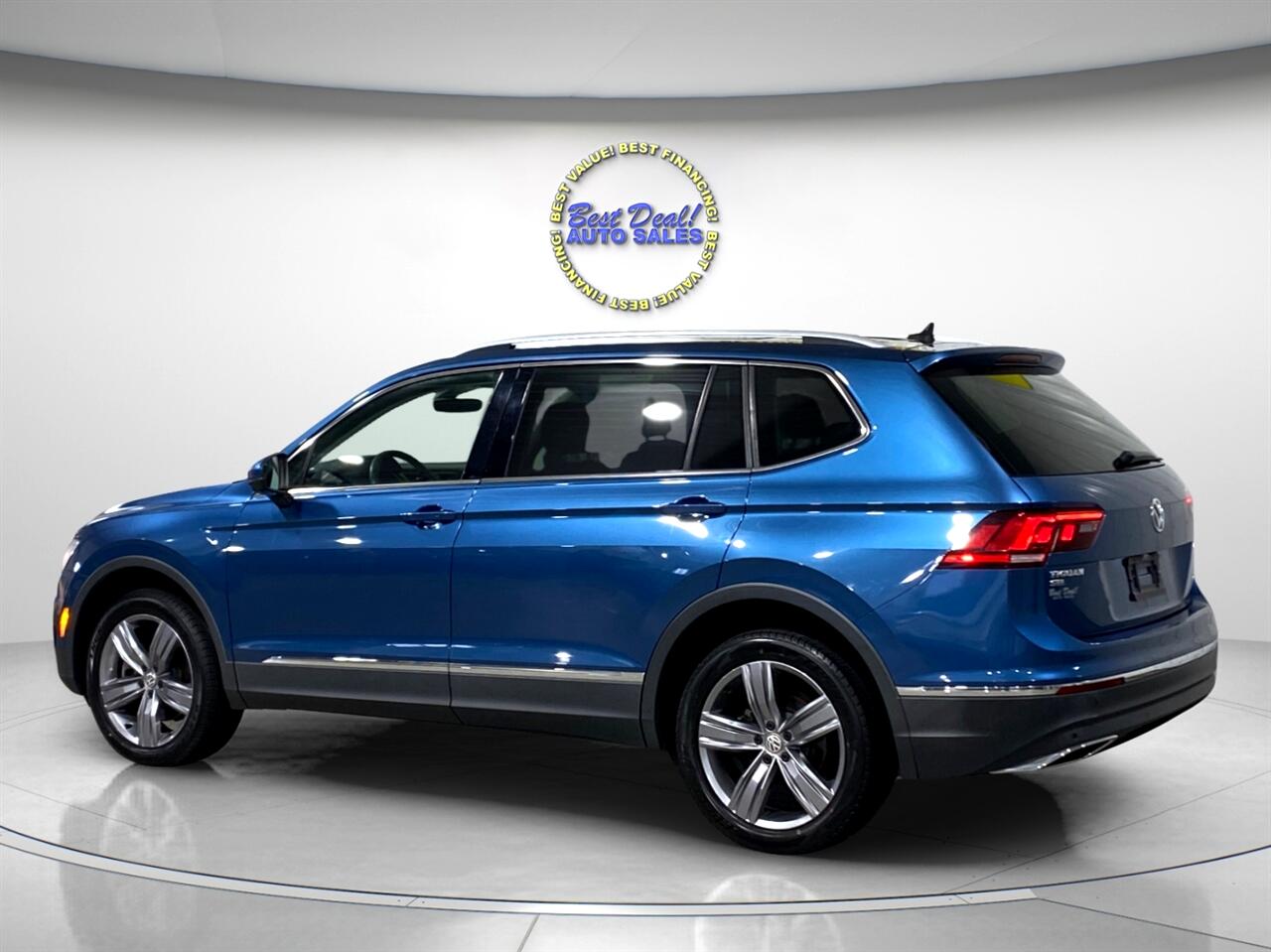 Volkswagen Tiguan SEL 4Motion AWD 2020