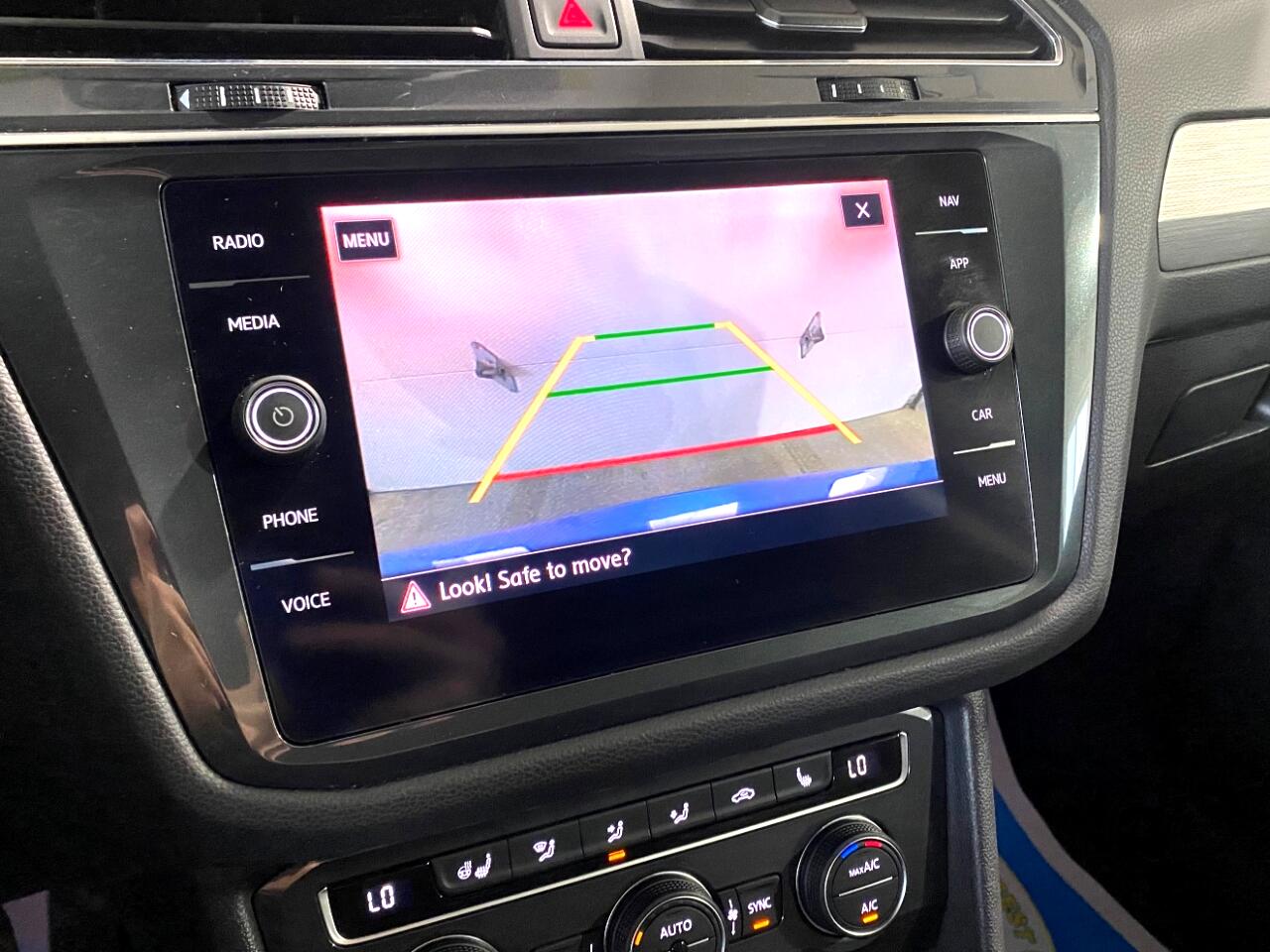 Volkswagen Tiguan SEL 4Motion AWD 2020