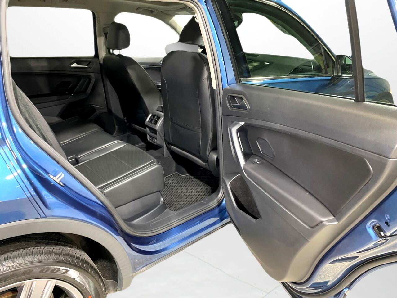 Volkswagen Tiguan SEL 4Motion AWD 2020