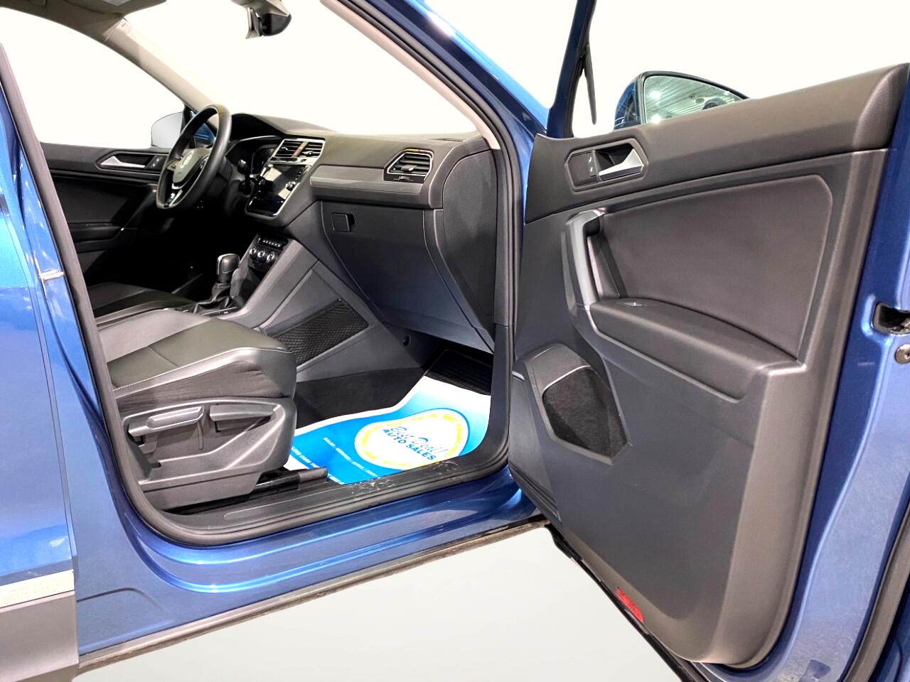 Volkswagen Tiguan SEL 4Motion AWD 2020