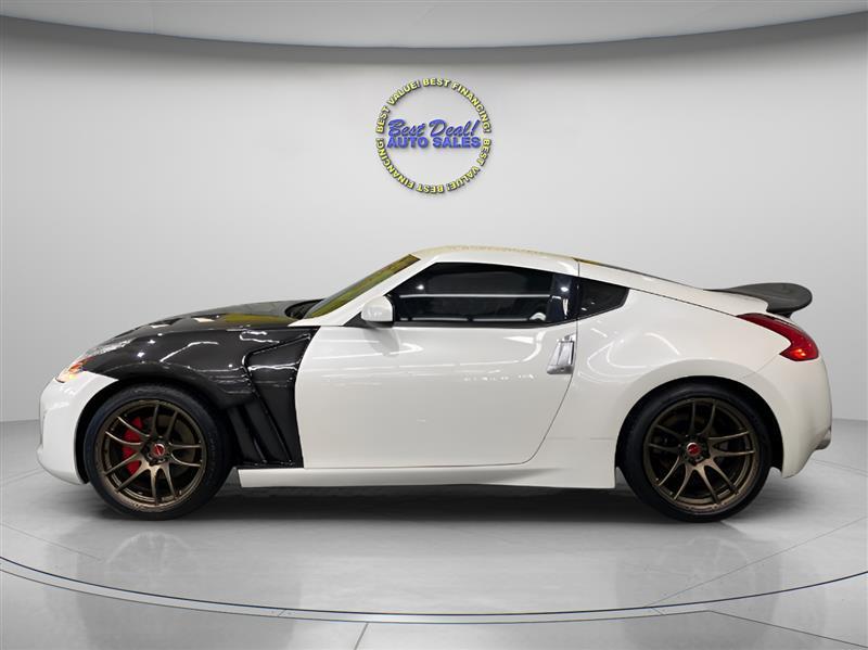 Nissan Z 370Z Coupe Touring 6MT 2017