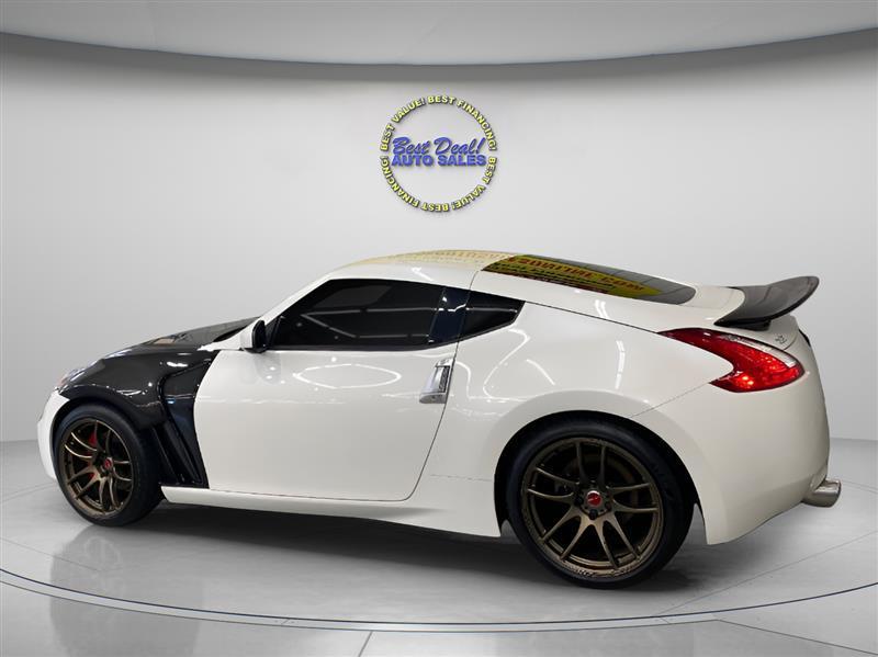 Nissan Z 370Z Coupe Touring 6MT 2017