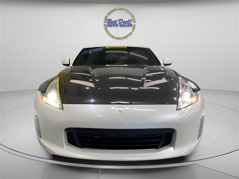 Nissan Z 370Z Coupe Touring 6MT 2017