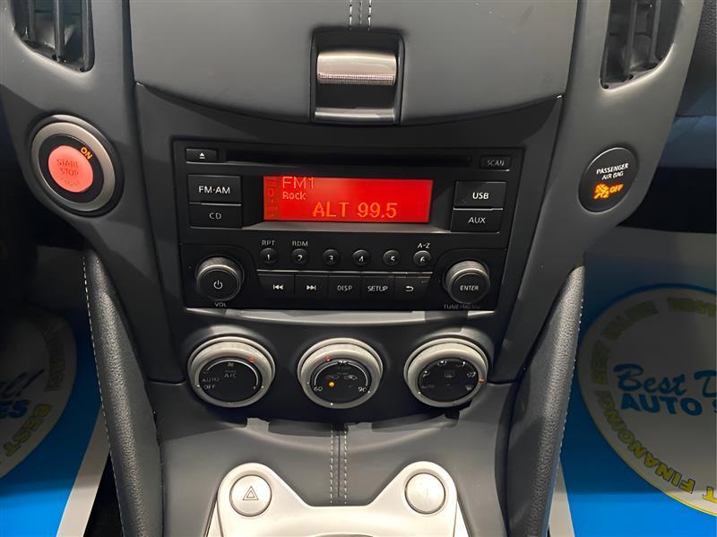 Nissan Z 370Z Coupe Touring 6MT 2017