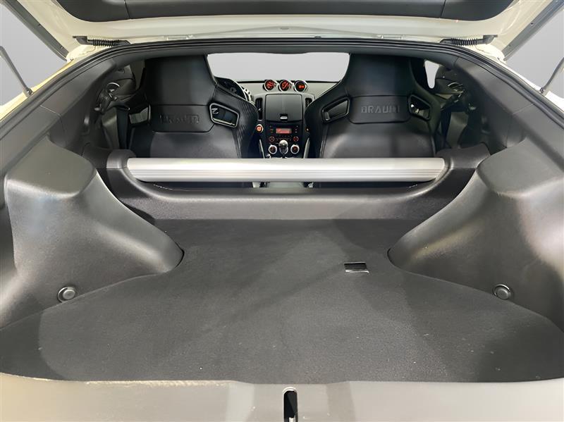 Nissan Z 370Z Coupe Touring 6MT 2017