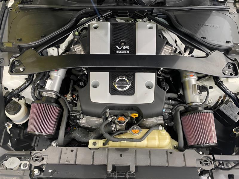 Nissan Z 370Z Coupe Touring 6MT 2017