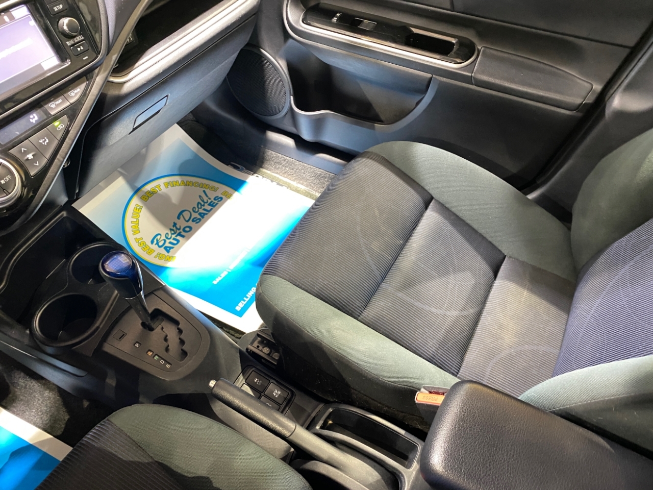 Toyota Prius c Base 2015