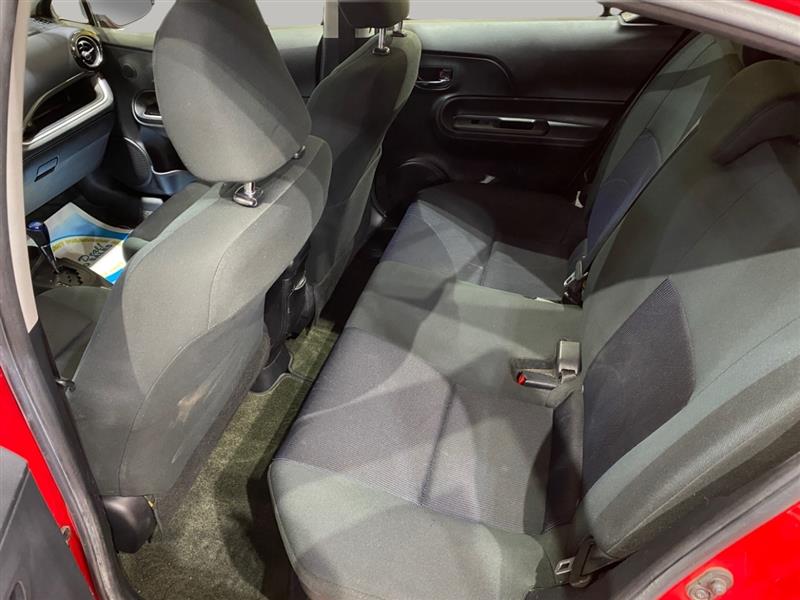 Toyota Prius c Base 2015