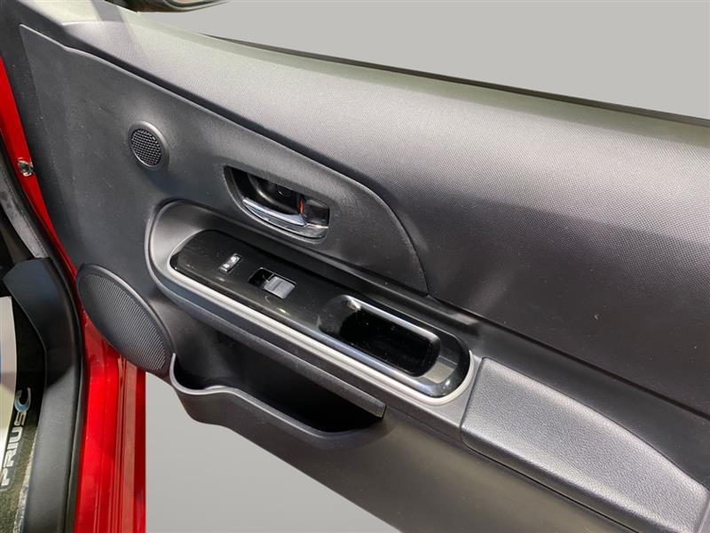 Toyota Prius c Base 2015