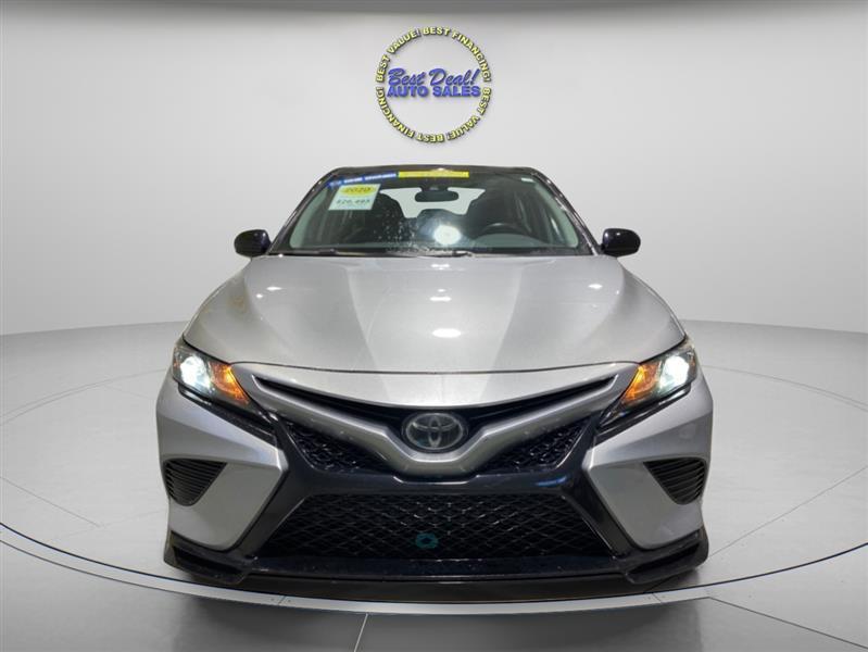 Toyota Camry  2020