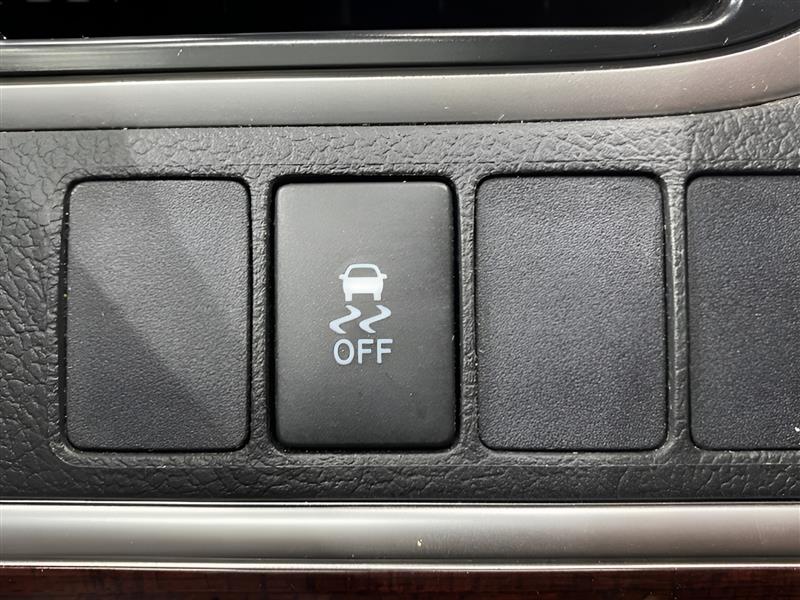 Toyota Camry XLE V6 2012