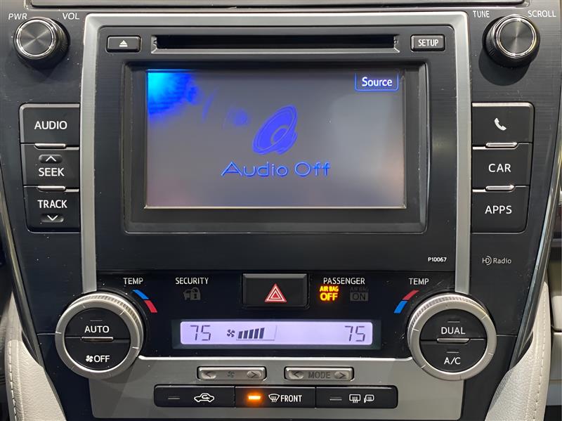 Toyota Camry XLE V6 2012