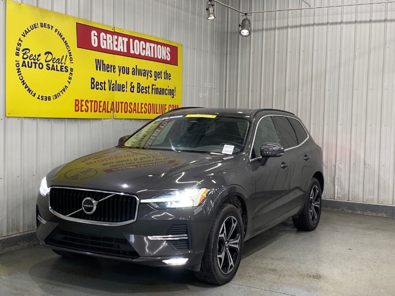 2022 Volvo XC60 T8 Momentum Hybrid AWD
