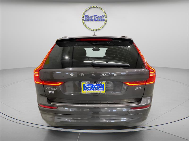 Volvo XC60 T8 Momentum Hybrid AWD 2022