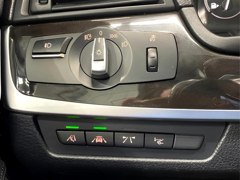 BMW 5-Series 535i xDrive 2016