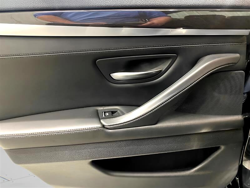 BMW 5-Series 535i xDrive 2016