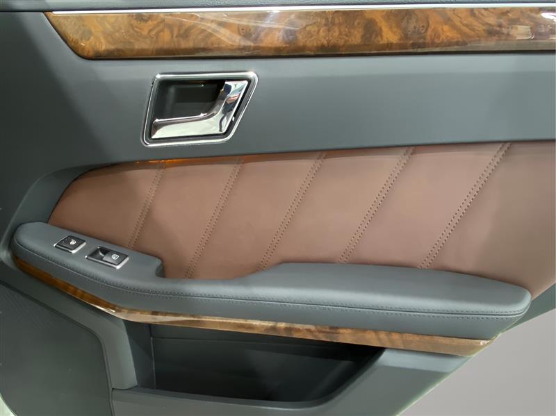 Mercedes-Benz E-Class Wagon E350 4Matic 2011