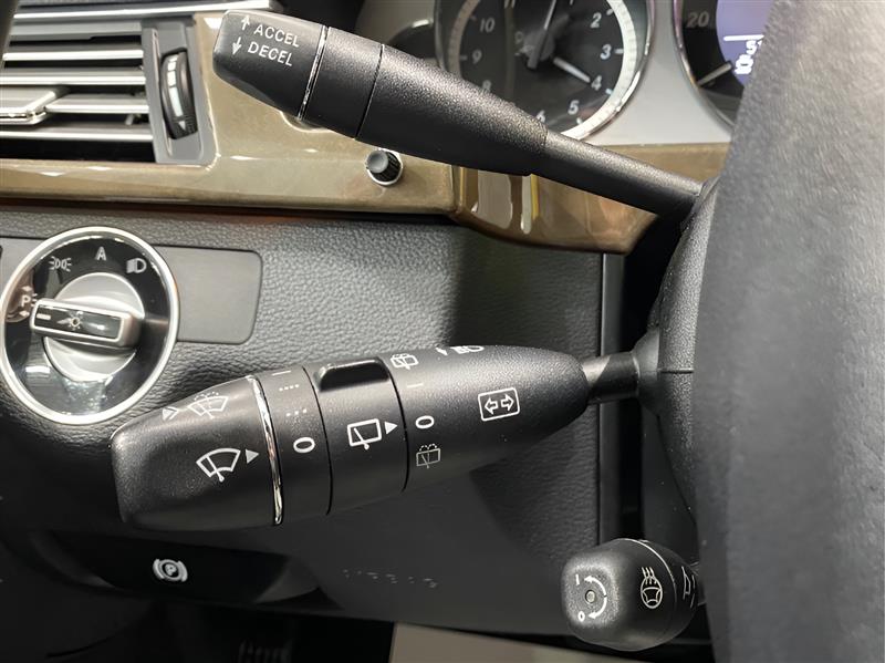 Mercedes-Benz E-Class Wagon E350 4Matic 2011