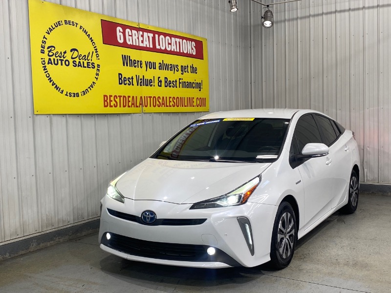 2022 Toyota Prius LE AWD-e