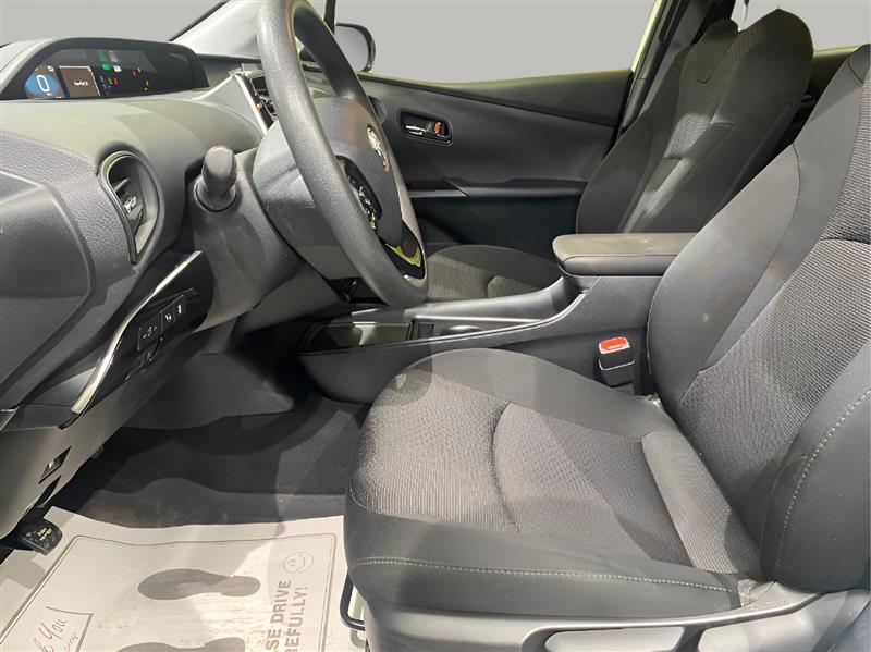 Toyota Prius LE AWD-e 2022