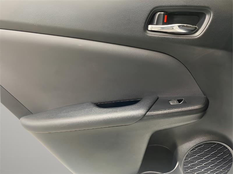 Toyota Prius LE AWD-e 2022