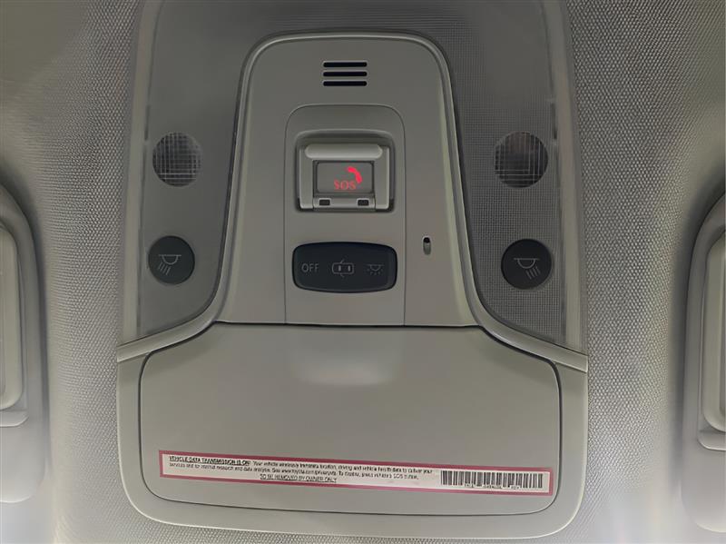 Toyota Prius LE AWD-e 2022