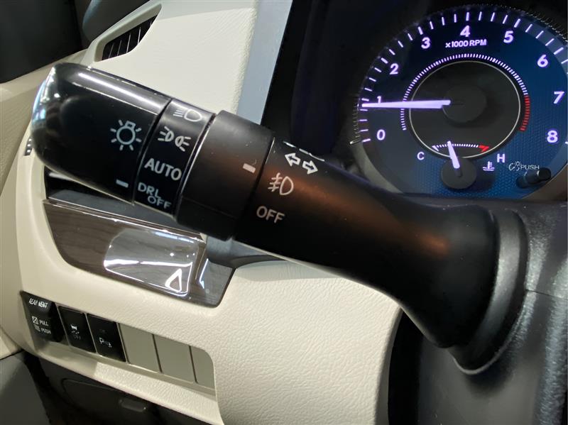 Toyota Sienna XLE 7-Passenger AWD 2019