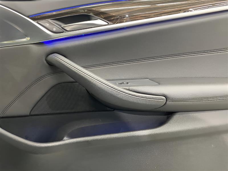 BMW 5-Series 530i xDrive 2018