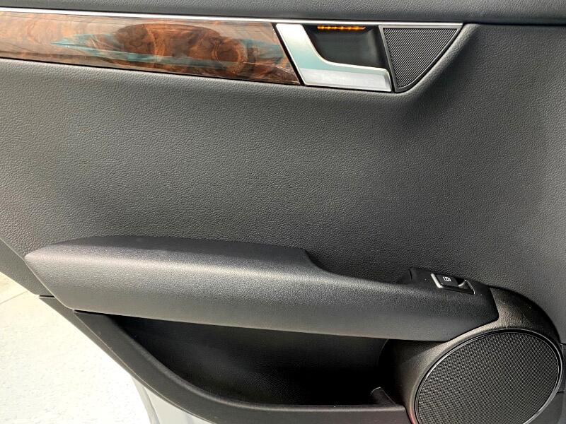 Mercedes-Benz C-Class C300 4MATIC Sport Sedan 2014