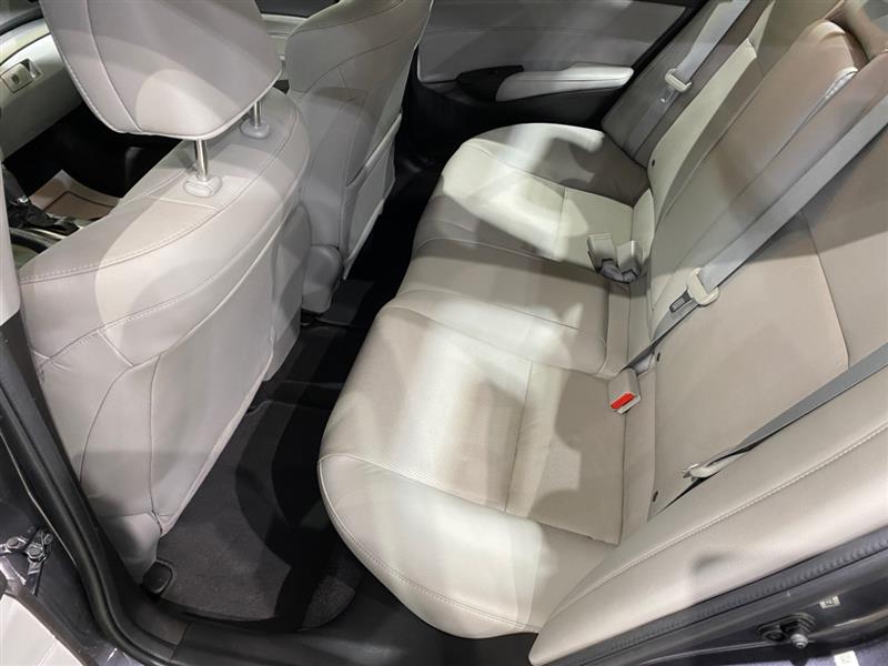 Acura ILX 8-Spd AT w/ Premium Package 2017