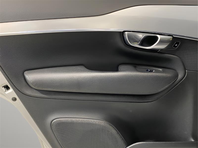 Volvo XC90 T6 Momentum AWD 2018