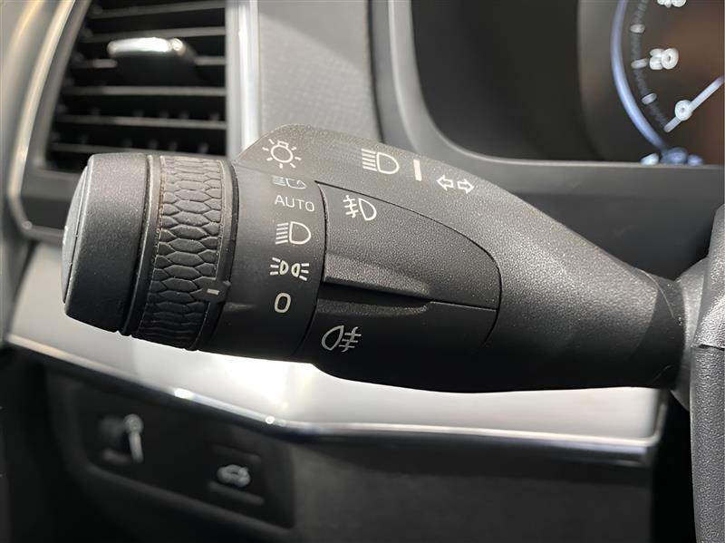 Volvo XC90 T6 Momentum AWD 2018