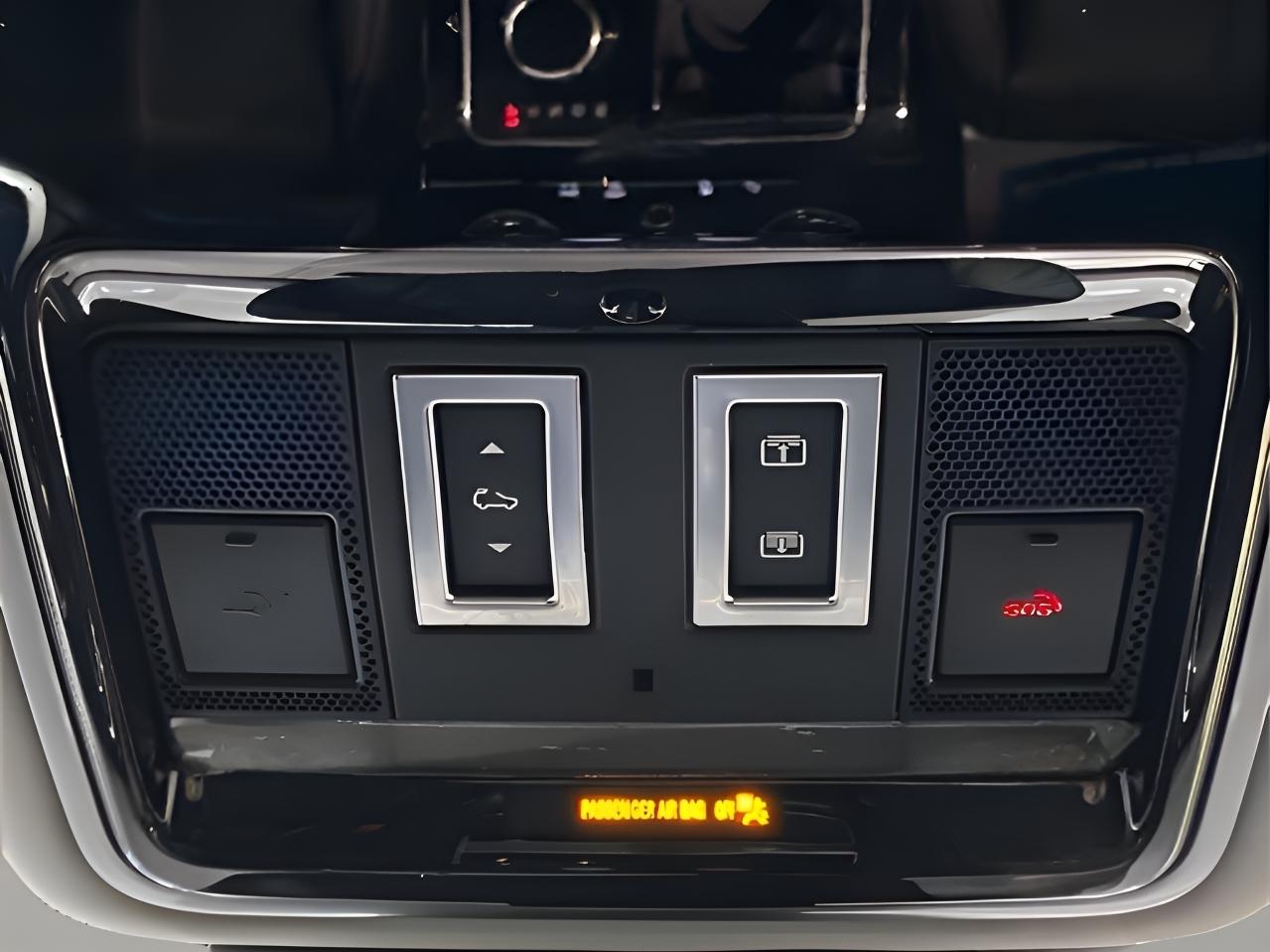 Land Rover Range Rover Velar S 2018