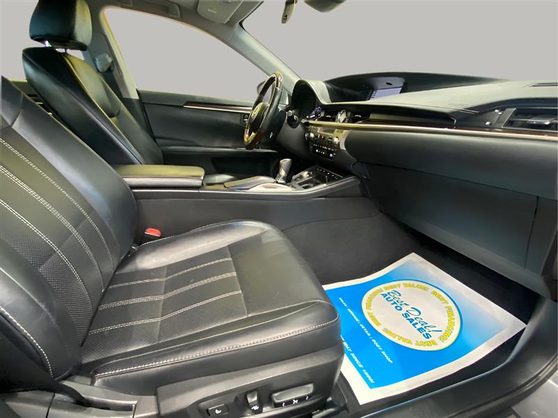 Lexus ES 350 Sedan 2018