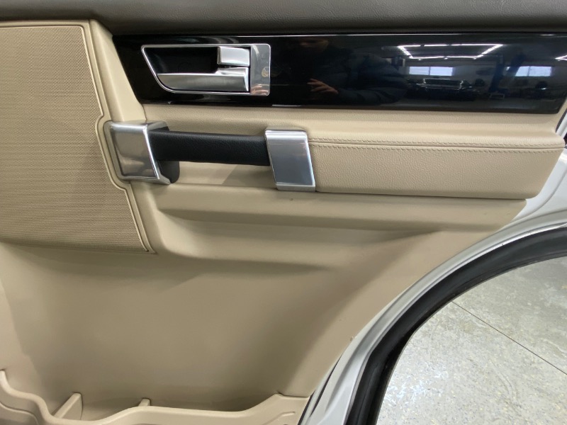 Land Rover LR4 HSE 2016