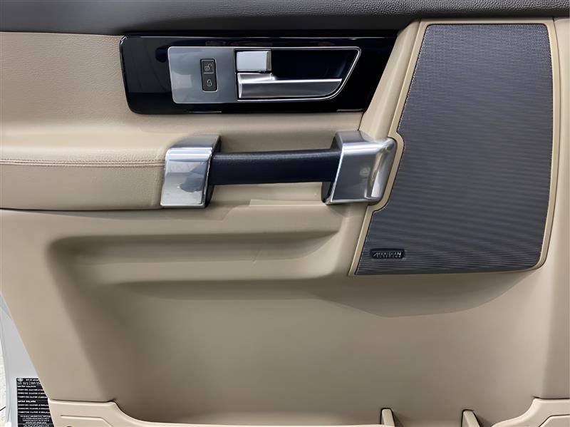 Land Rover LR4 HSE 2016