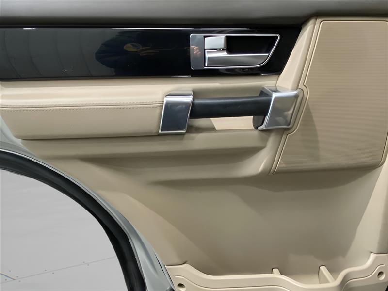 Land Rover LR4 HSE 2016