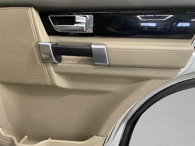 Land Rover LR4 HSE 2016