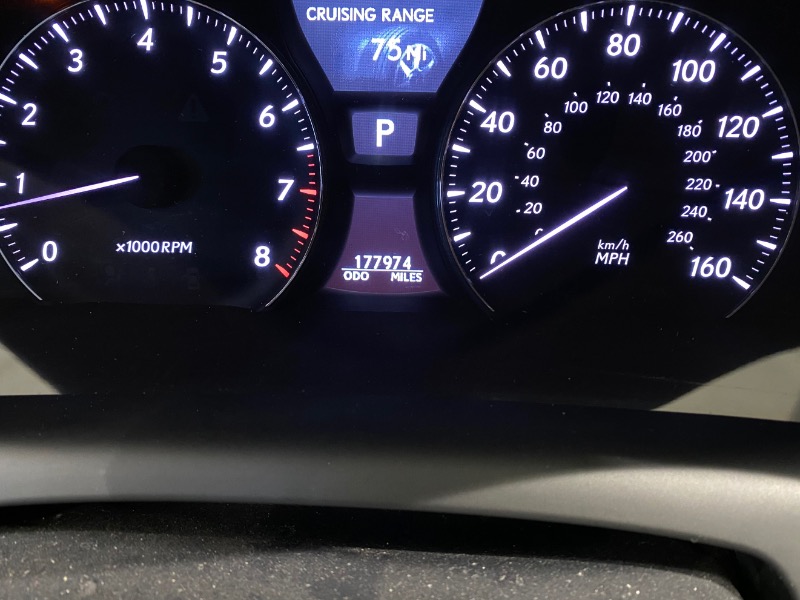 Lexus LS 460 L Luxury Sedan AWD 2011