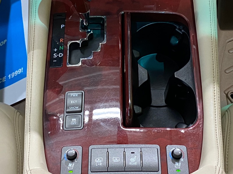 Lexus LS 460 L Luxury Sedan AWD 2011