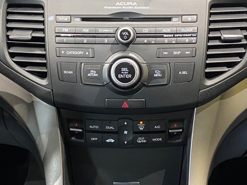 Acura TSX 5-speed AT 2010