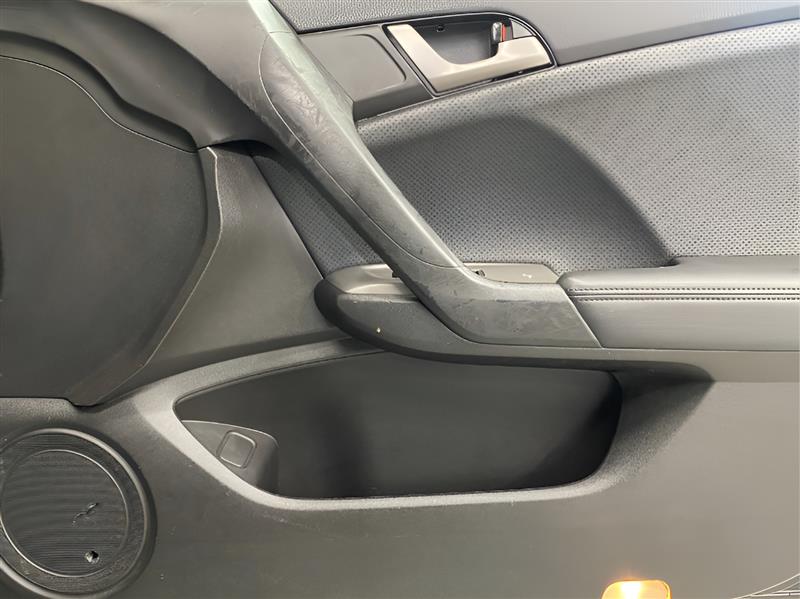 Acura TSX 5-speed AT 2010