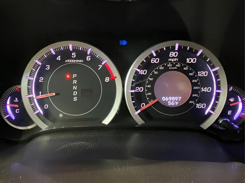 Acura TSX 5-speed AT 2010