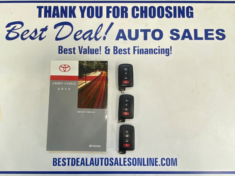 Toyota Camry Hybrid LE 2012