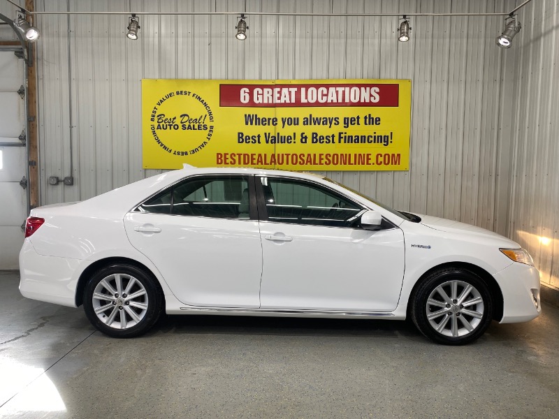 Toyota Camry Hybrid LE 2012