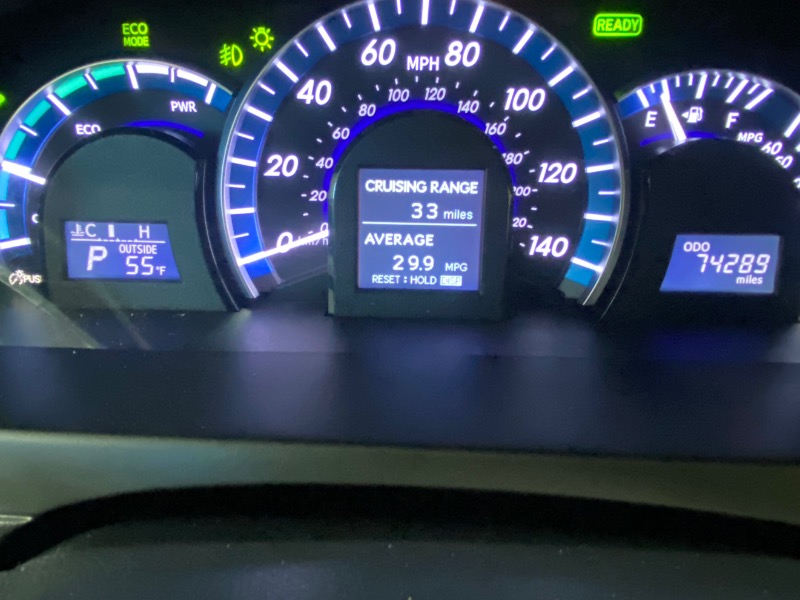 Toyota Camry Hybrid LE 2012